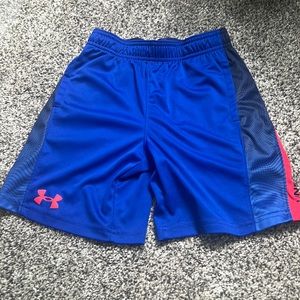 Bundle boys under armour shorts. All size 6.